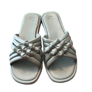 A new day knot sandals 🩴